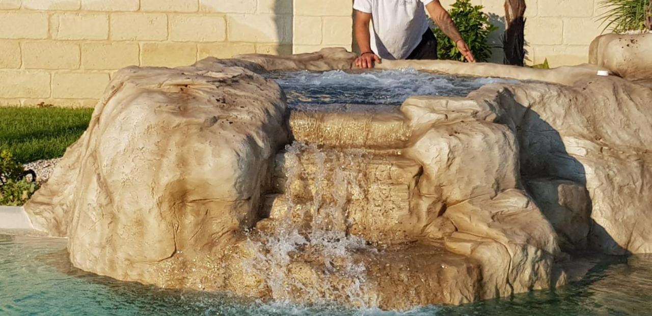 ليتشي Villa Zecca Con Piscina المظهر الخارجي الصورة