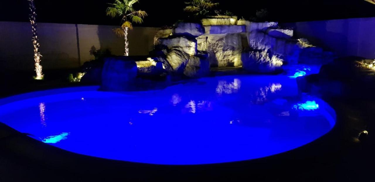 ليتشي Villa Zecca Con Piscina المظهر الخارجي الصورة